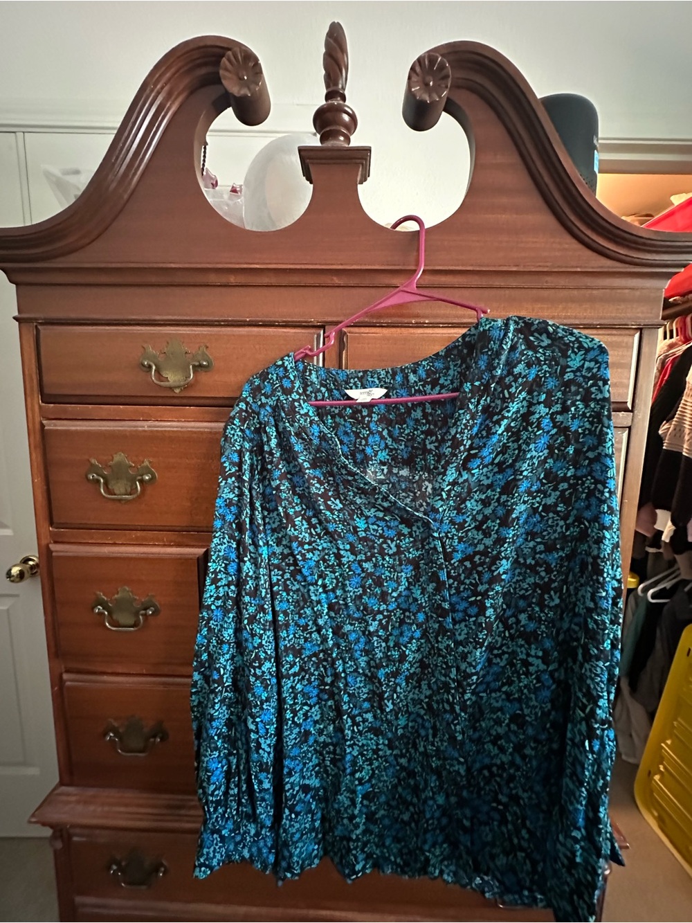 Terra & Sky Black and Teal Floral Blouse